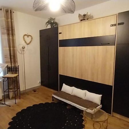 Agreable Studio Proche Paris Et Porte De Versailles Malakoff Bagian luar foto